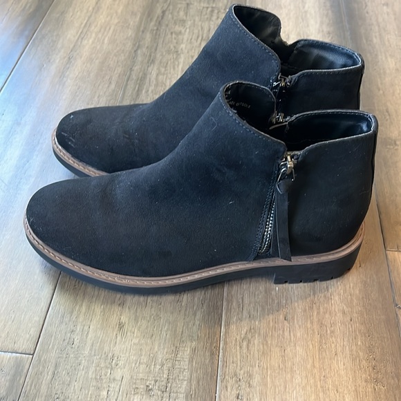 Esprit Black suede booties - Picture 4 of 8